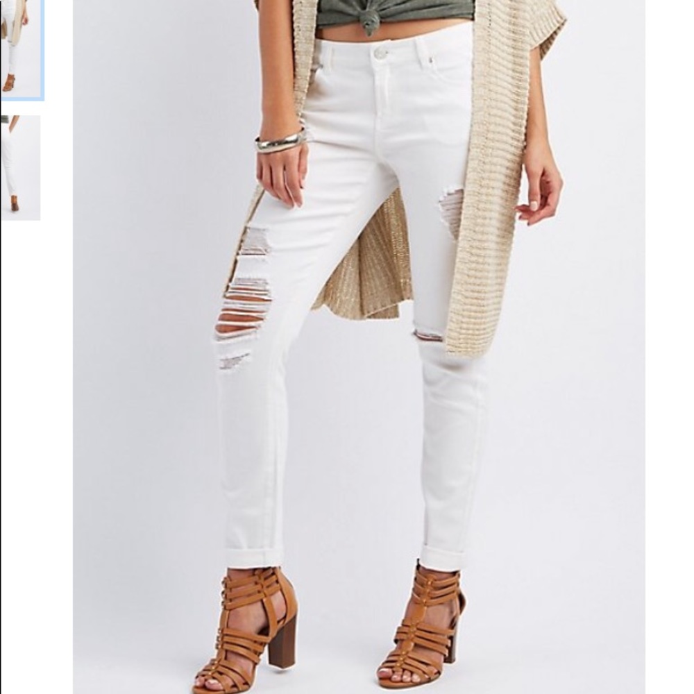 NWT Charlotte Russe Distressed Jeans